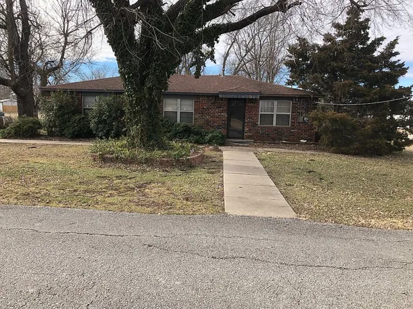 104 E Walnut Rd, Talala, OK 74080