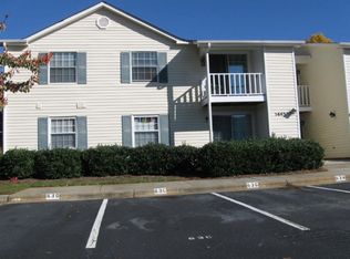 5663D Hornaday Rd, Greensboro, NC 27409