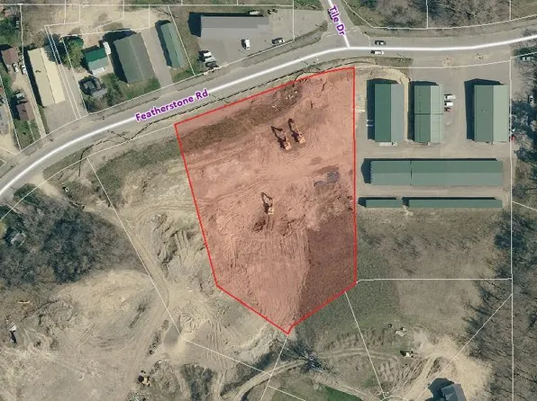1 Kull 3rd Featherstone Rd, Red Wing, MN 55066