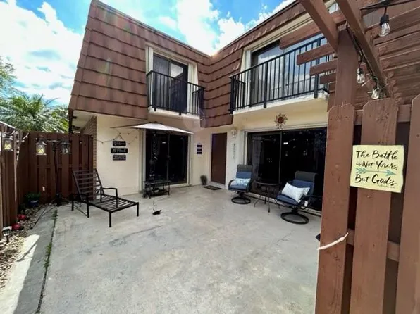 751 SW 120th Way #751, Davie, FL 33325