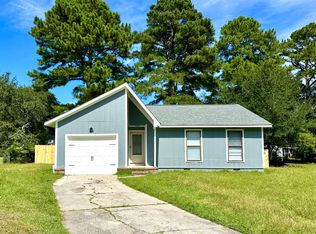 3310 Antler Dr, Spring Lake, NC 28390