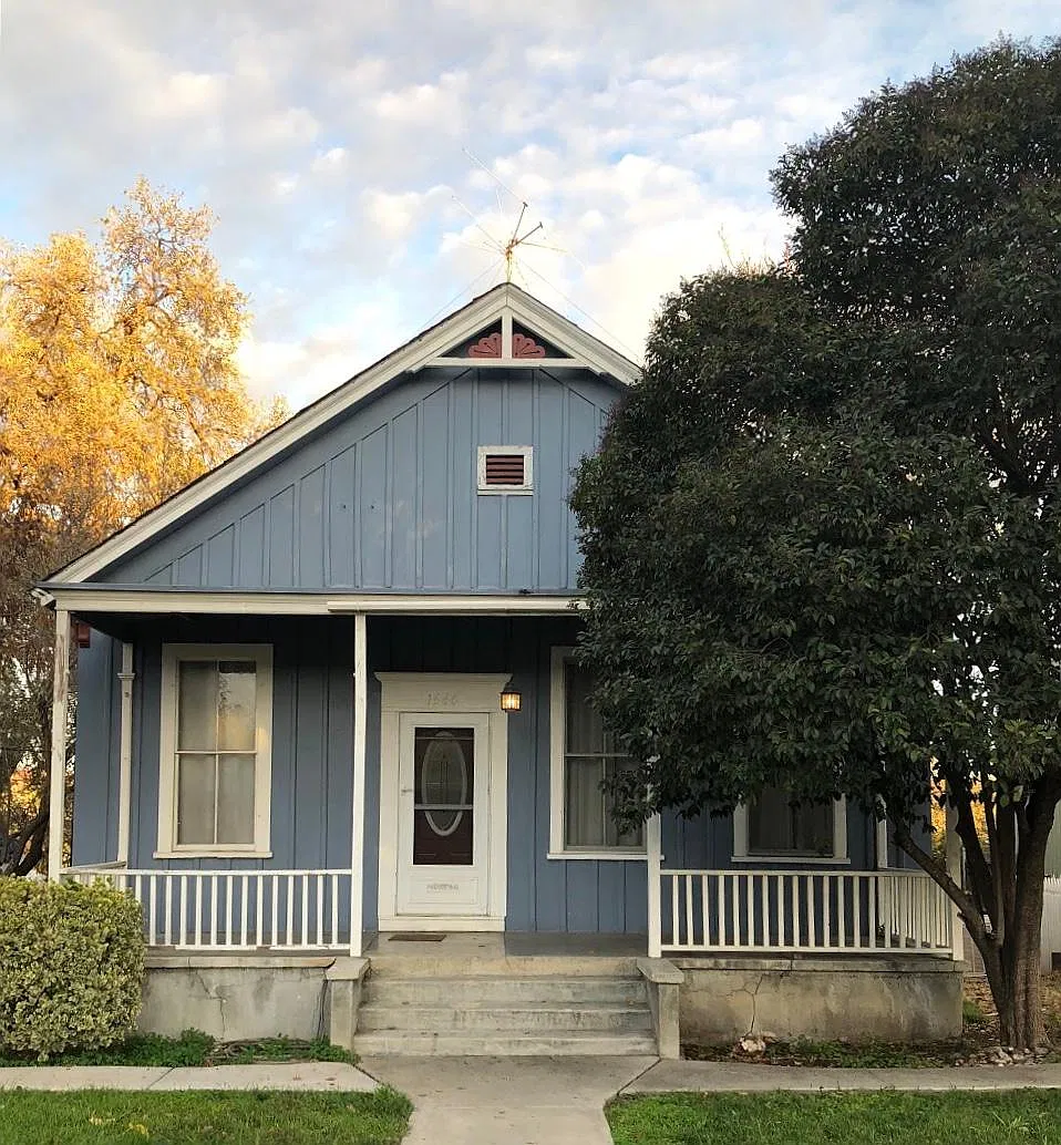 1644 Pine St — Photo 1