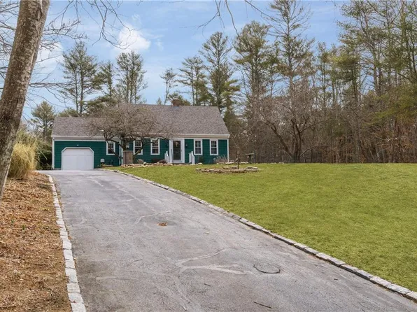 198 Richmond Townhouse Rd, Richmond, RI 02812