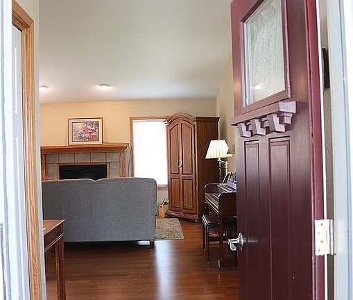 front entrance with closet 