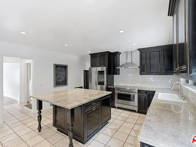 503 N Greencraig Rd — Photo 11