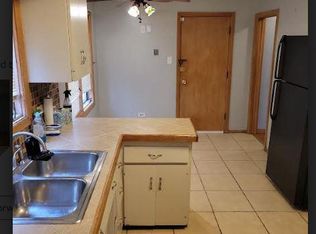 9231 S Cregier Ave UNIT 1, Chicago, IL 60617