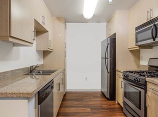 5251 Vineland Ave APT 415, North Hollywood, CA 91601