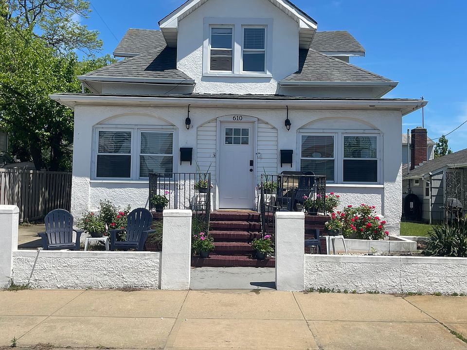 1st image of 610 Laurelton Blvd #3