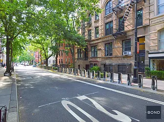 Rented by Bond New York