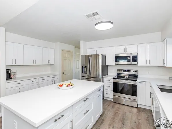 7102 E 36th Pl, Yuma, AZ 85365