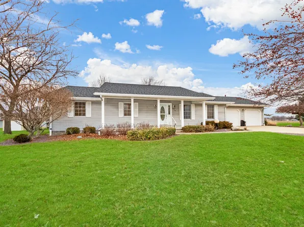 618 Cynthia St, Minonk, IL 61760