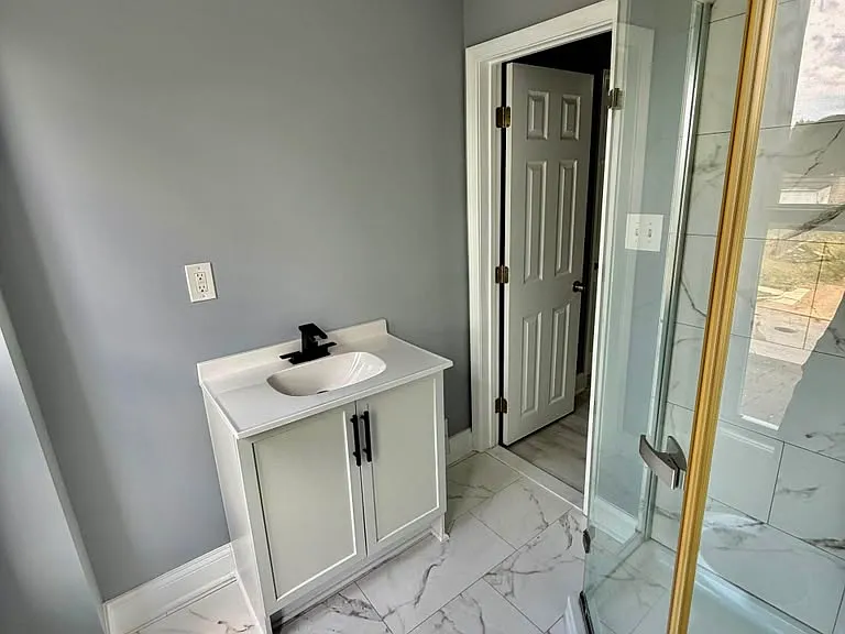 333 Washburn Ave — Photo 29