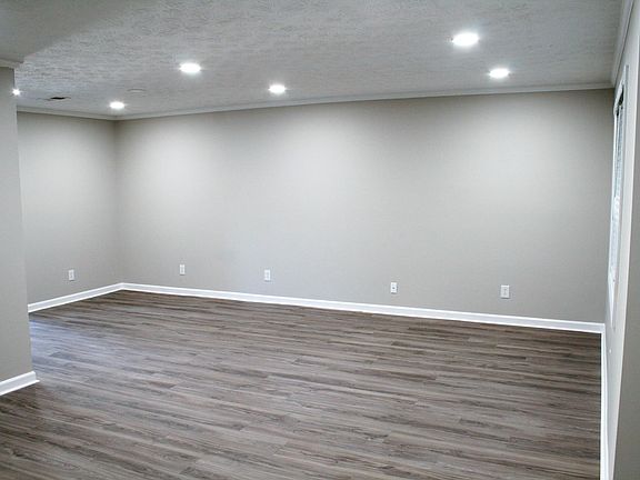 Living room with Hardwood floors