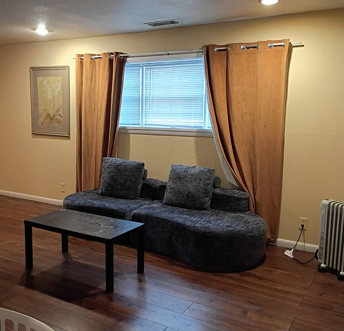 Brick Haven - 117 - Unit 9 — Photo 1