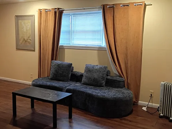 117 S Elder Ln, Decatur, IL