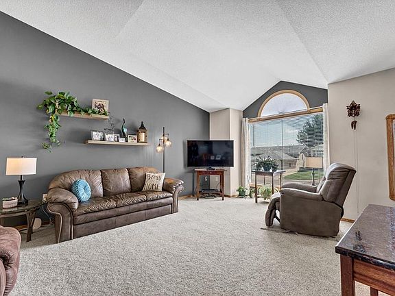 5th image of 78 Rundle Rd SE