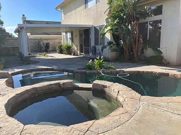 4th image of 1361 Jillian Cir