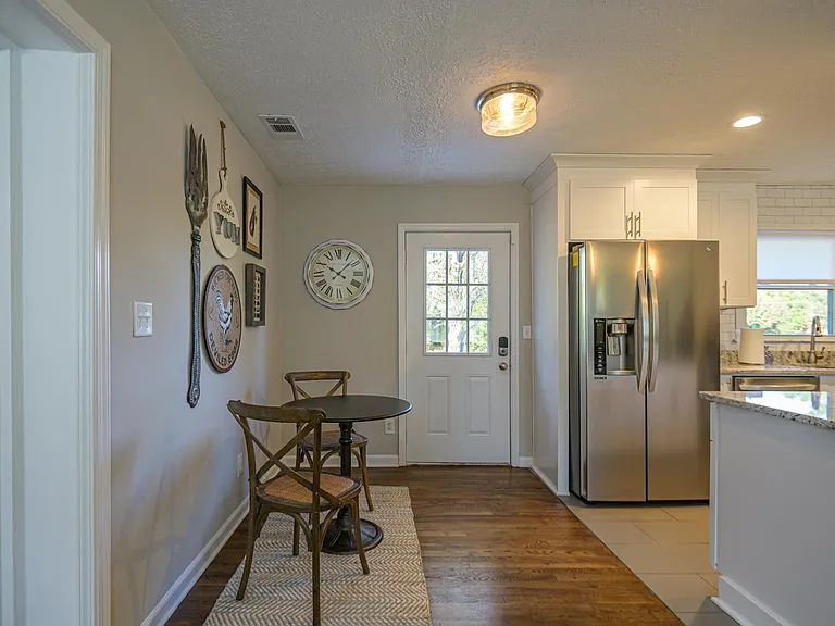 941 Pine Mnr — Photo 6