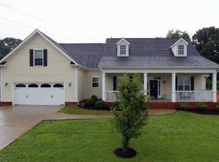 7347 Kennon Park Ln, Knoxville, TN 37909