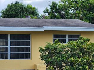 8601 NW 27th Pl, Sunrise, FL 33322