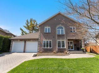 1665 Asgard Dr, Mississauga, ON L5E3G5