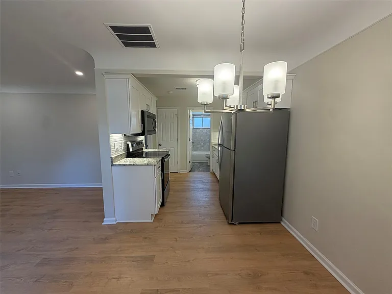 3875 Devon Rd #9 — Photo 12