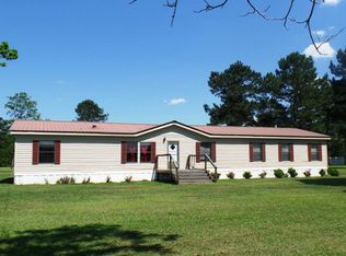 6950 N Highway 99, Century, FL 32535