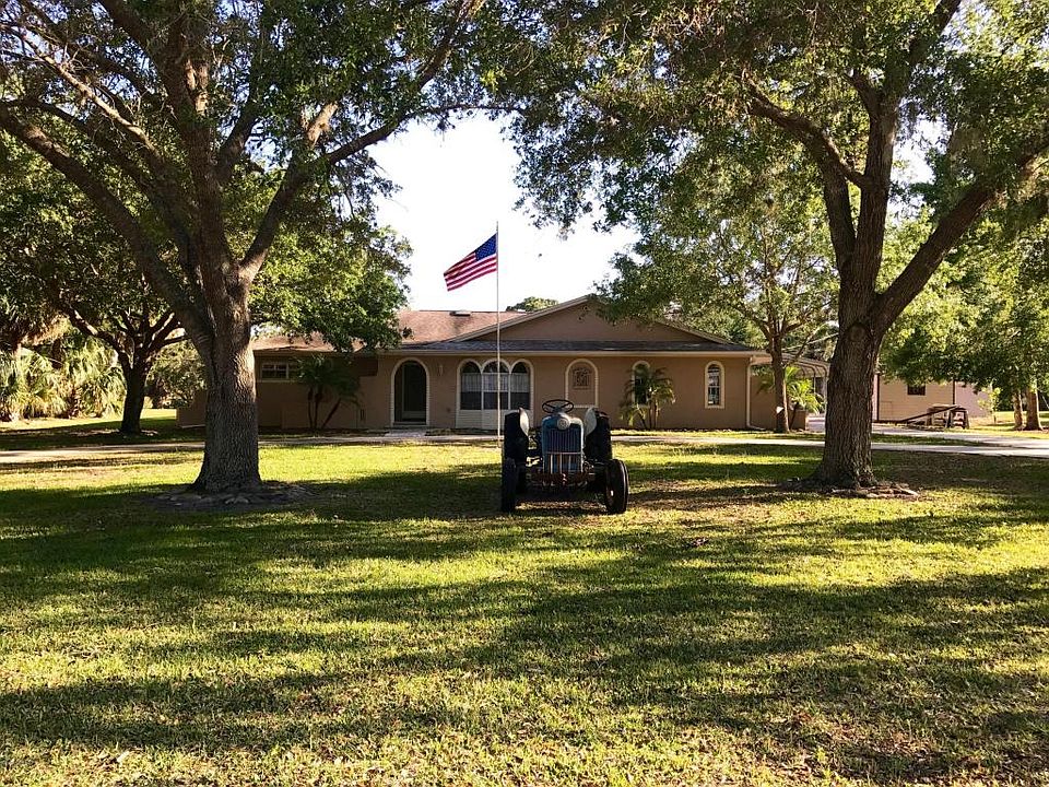 1st image of 5355 Pina Vista Dr