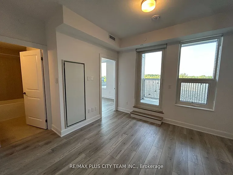 3240 William Coltson Ave #506 — Photo 2