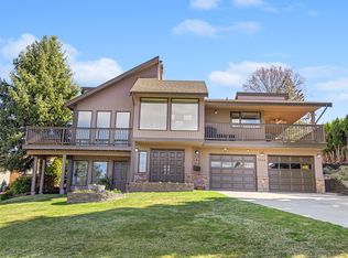 3202 Sundance Dr, West Kelowna, BC V4T 1S4