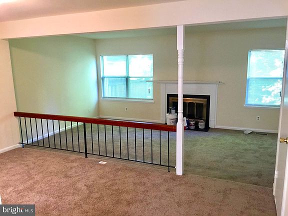 3rd image of 11578 Summer Oak Dr