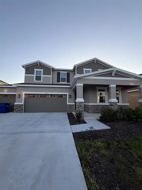 1 bed, 1.0 bath, 700 sqft, $1,299 — Photo 1