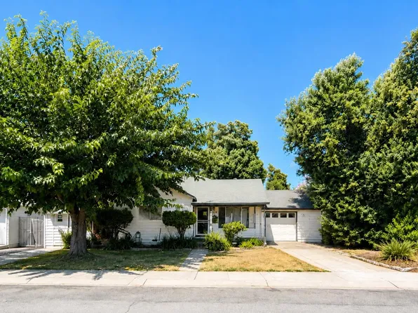 909 Jewell Ave, Yuba City, CA 95991
