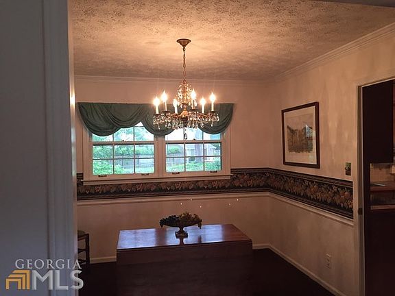 4th image of 2242 Plantation Ct