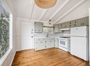 273 Hillcrest Dr, Encinitas, CA 92024