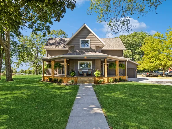 613 N State St, Pleasantville, IA 50225