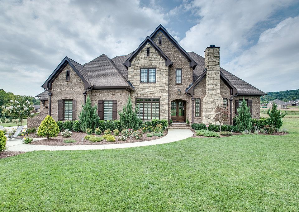 1st image of 4613 Nadine Ln