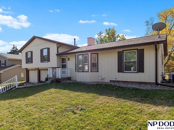 2nd image of 4913 Glenmorrie Dr