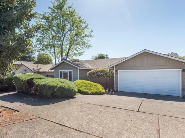 523 Calistoga Road, Santa Rosa, CA 95409
