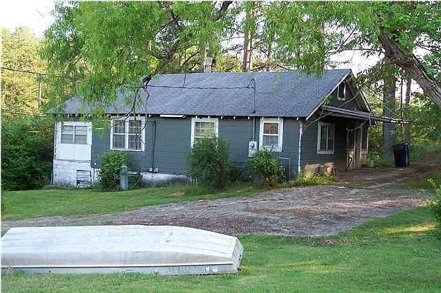 2nd image of 971 Sand Valley Rd