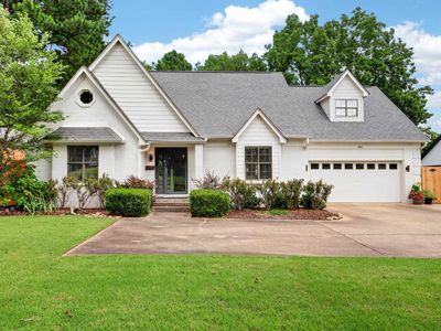 284 E Poplar Ave, Collierville, TN, 38017