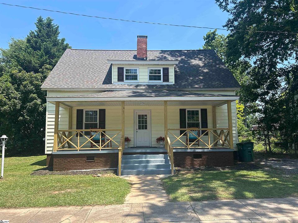 1st image of 106 Washington St