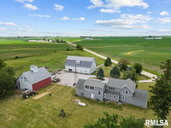 25917 Allens Grove Rd, Dixon, IA 52745
