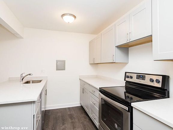 4th image of 6002 N Winthrop Ave #1127