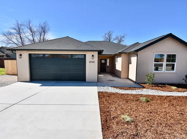 19761 Lake California Dr, Cottonwood, CA 96022