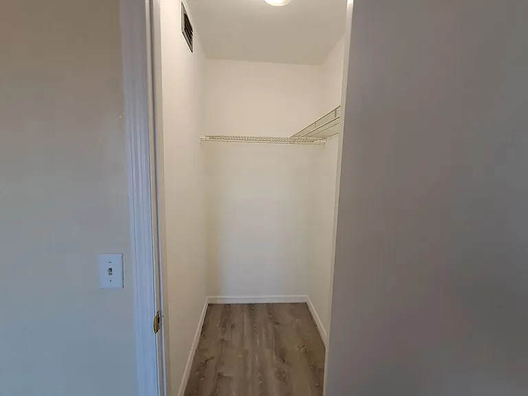 22523 Westchester Blvd #F101 — Photo 10