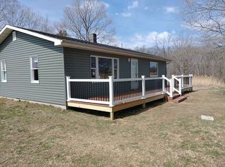 6 Hester Rd, Ava, IL 62907