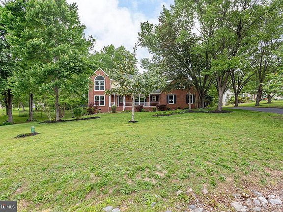 4th image of 12305 Glade Dr