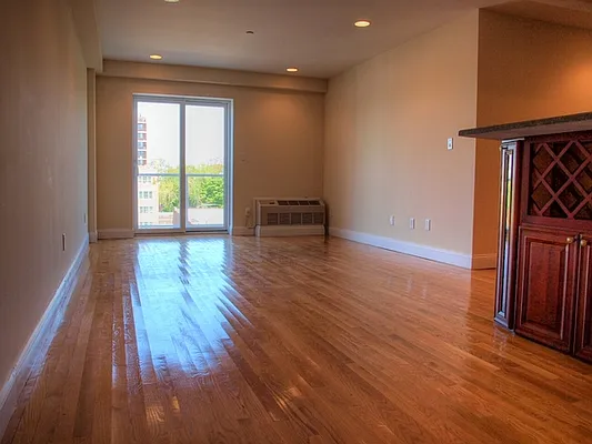Sold by Astoria NY Condos | media 2