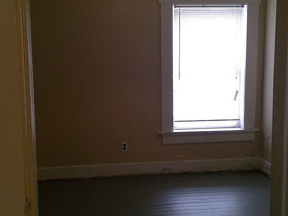 4th image of 218 Klee Ave #214